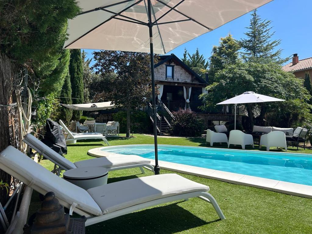 La Amapola Villa Valdemorillo Dış mekan fotoğraf